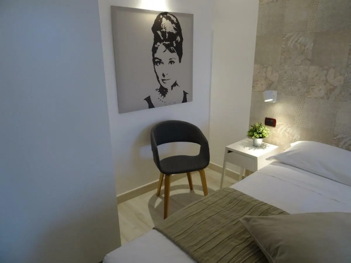 ** Guest house Holiday Rooms Portale Pirrera Modica Italy